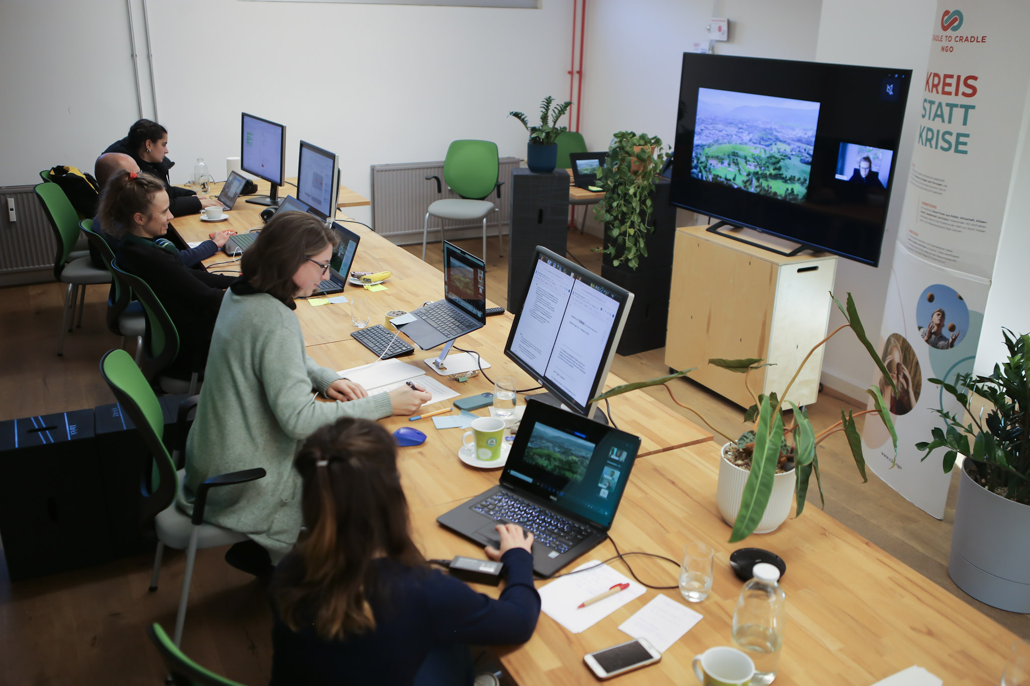 Digitaler KEN C2C Summit “Mit Cradle to Cradle klima- und ressourcenpositiv werden – eine Orientierung für Kommunen”©C2C