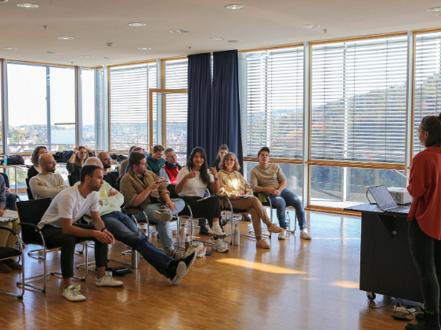 Exkursion zum C2C-Holzparkhaus in Wendlingen am Neckar ©C2C